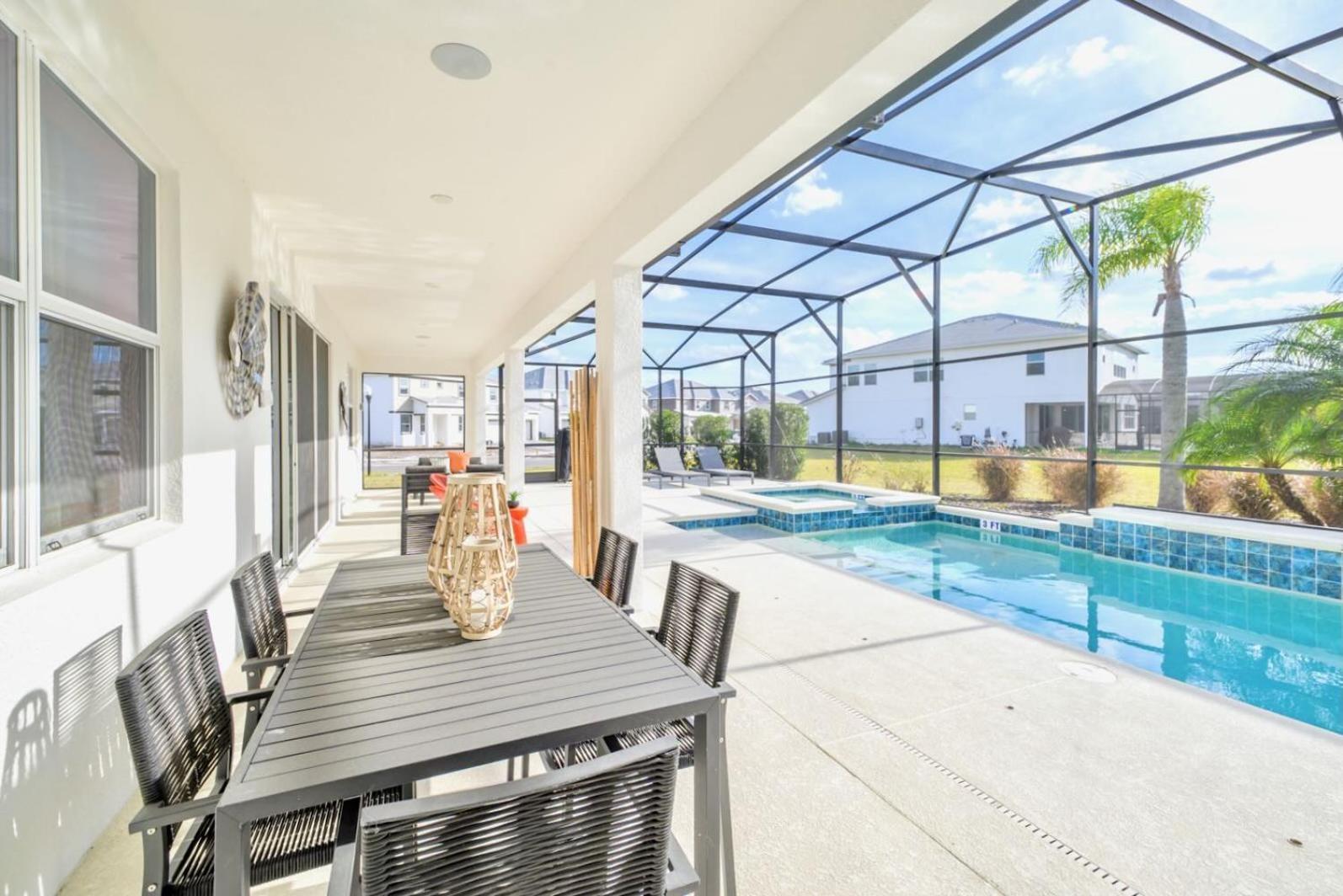 15Br Mansion Home With Pool & Hot Tub-Near Disney キシミー エクステリア 写真